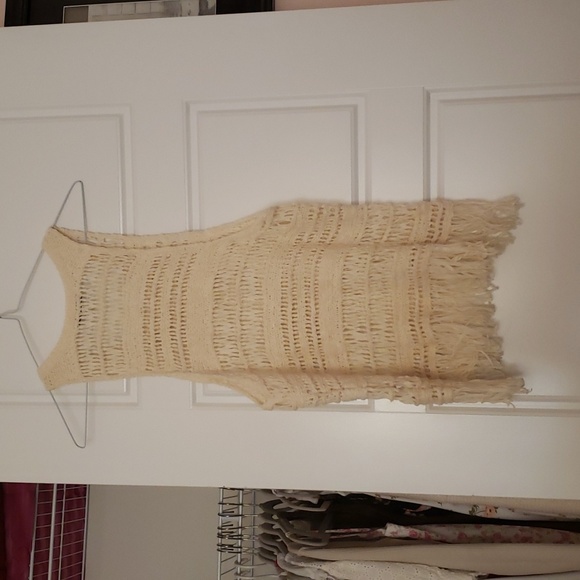 American Eagle Crochet Fringe Top - Picture 2 of 2
